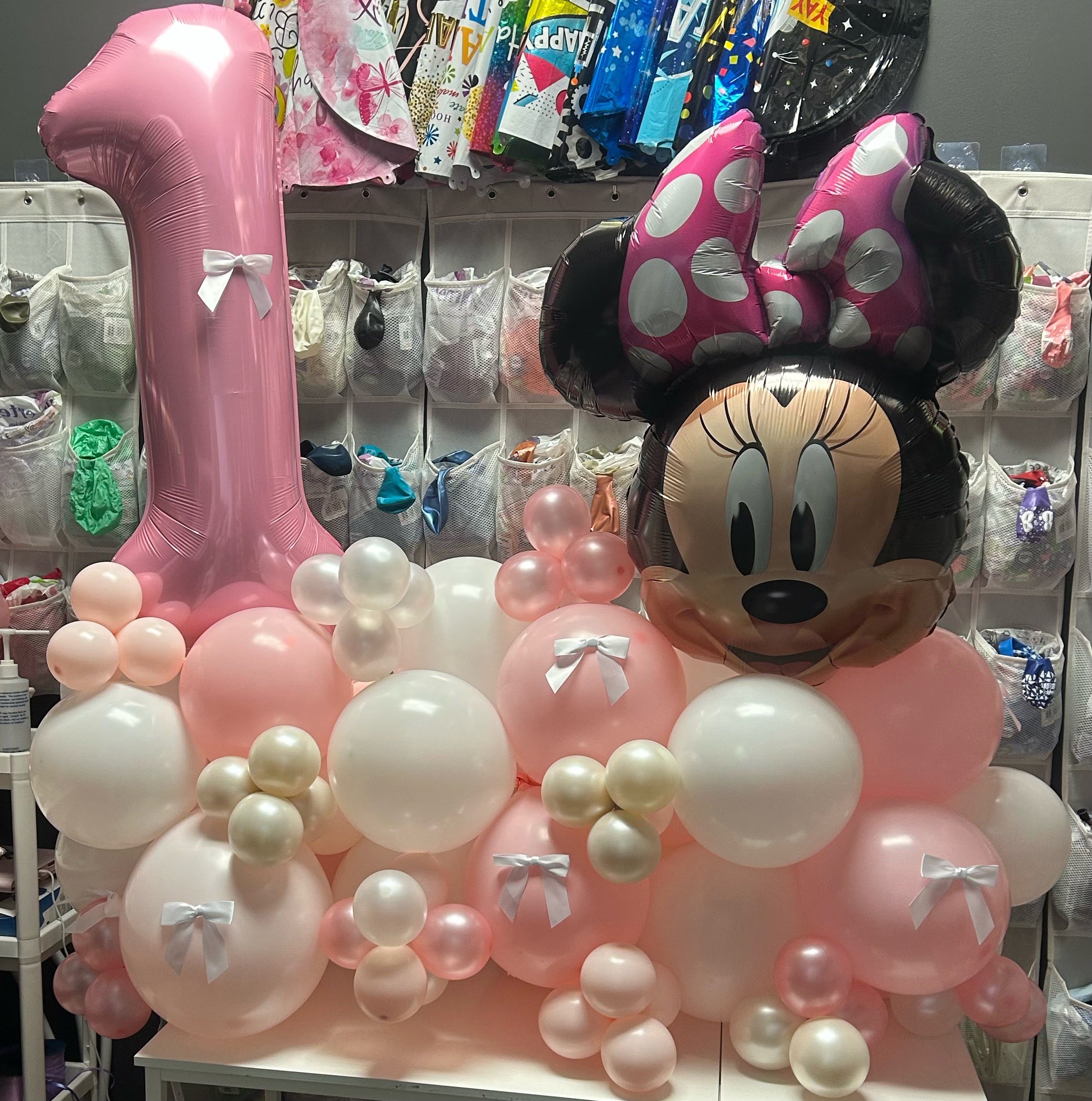 Minnie Mouse Forever Super Shape 25"
