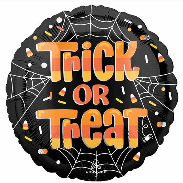 18" round Trick or Treat Candy Corn and Cobwebs